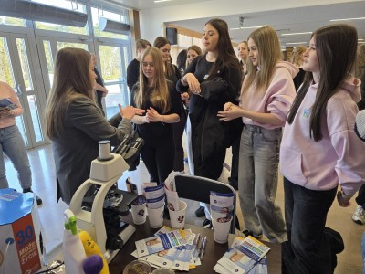 Wszystko o studiowaniu na UMK. Kliknij, aby powiększyć zdjęcie.